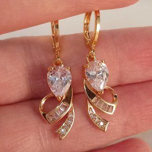 18K Yellow Gold Filled Flower Pear Diamond Zircon Dangle Earrings 1.75ctw ea.